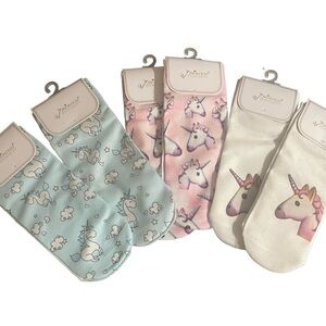Bundle of 6 Kid’s Girls Unicorn ankle socks - one size fits all